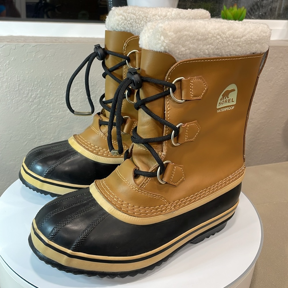 Sorel Waterproof Woman’s Size 5 New